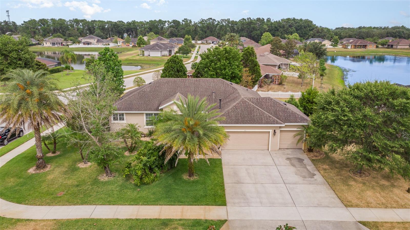 Image 29 of 32 For 611 Curly Fern Lane
