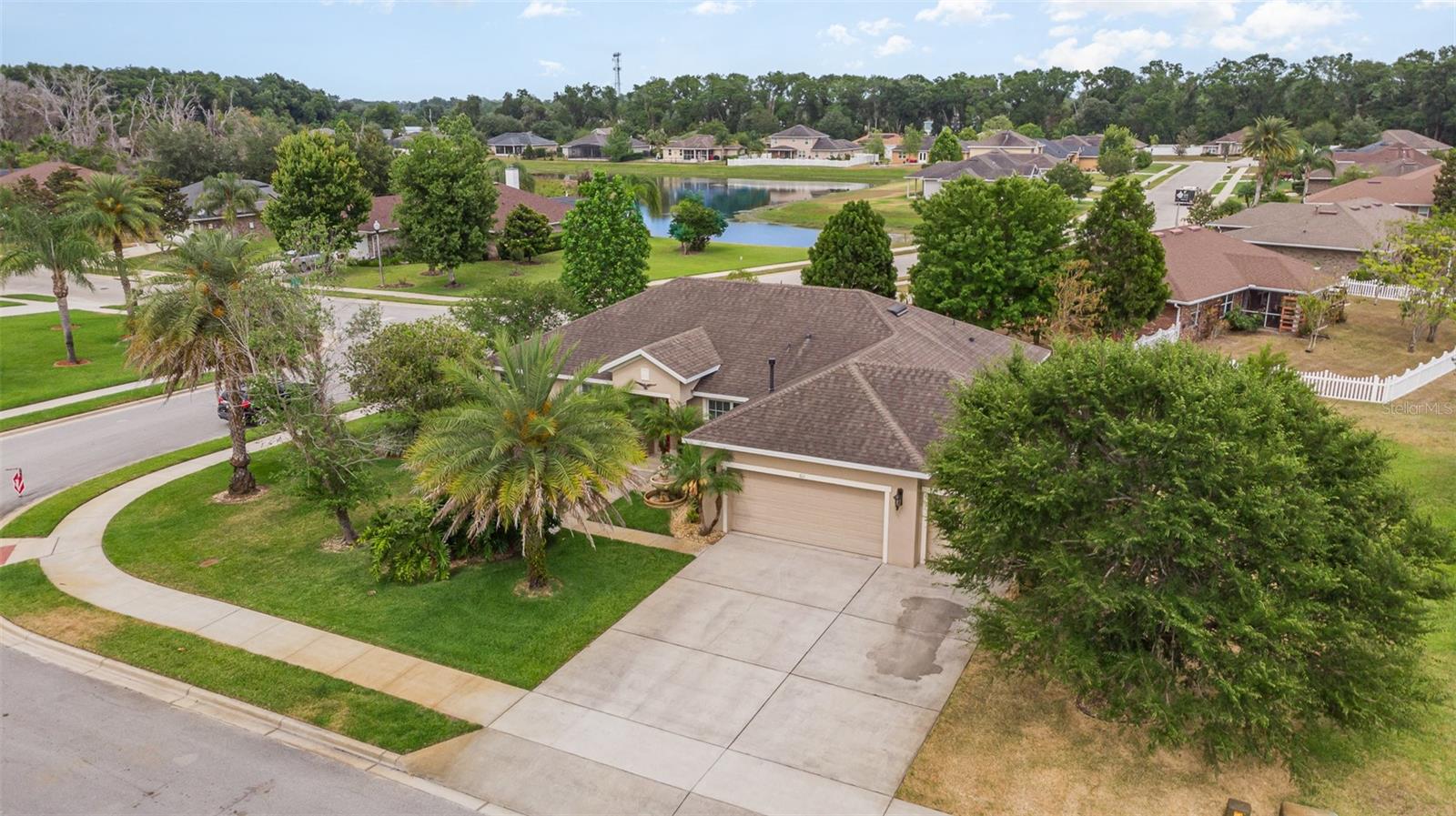 Image 30 of 32 For 611 Curly Fern Lane