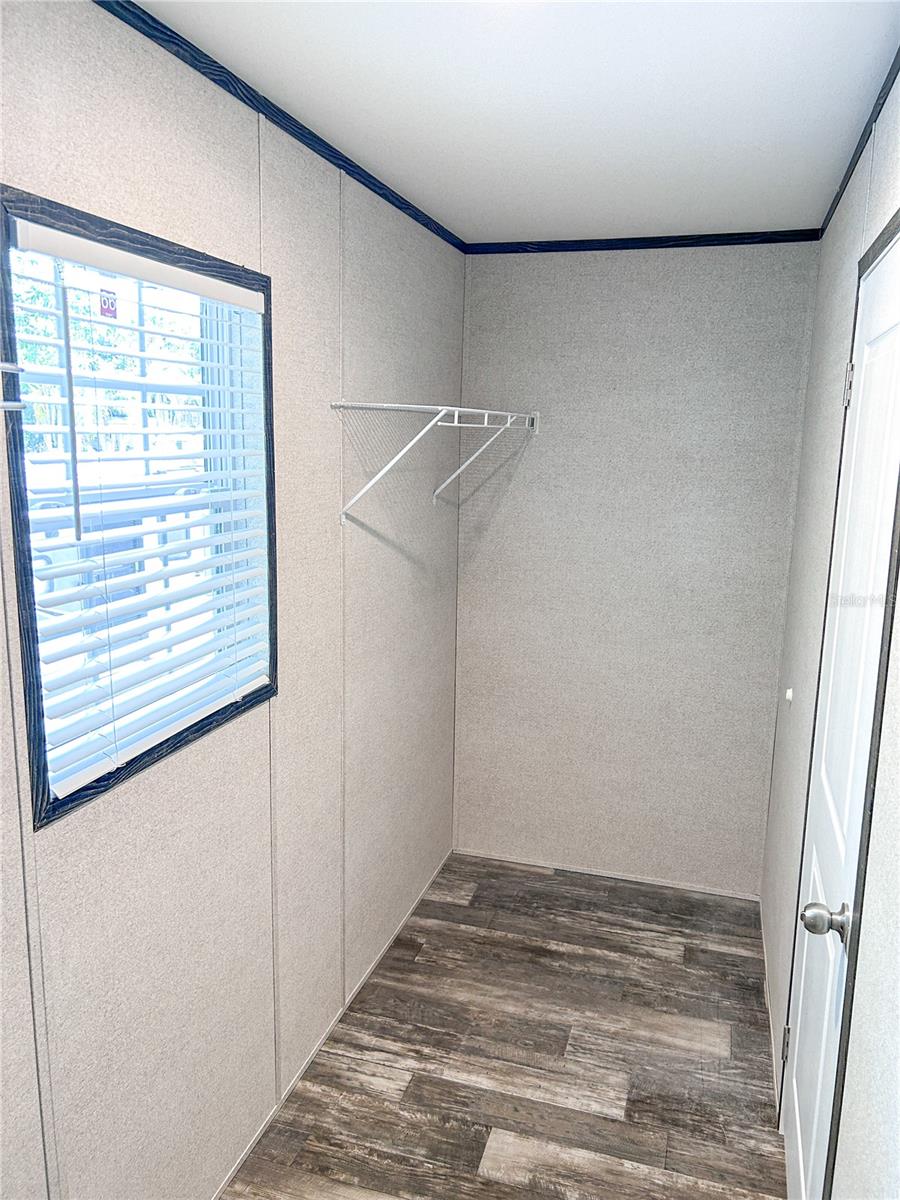 Image 22 of 42 For 3790 4th Avenue