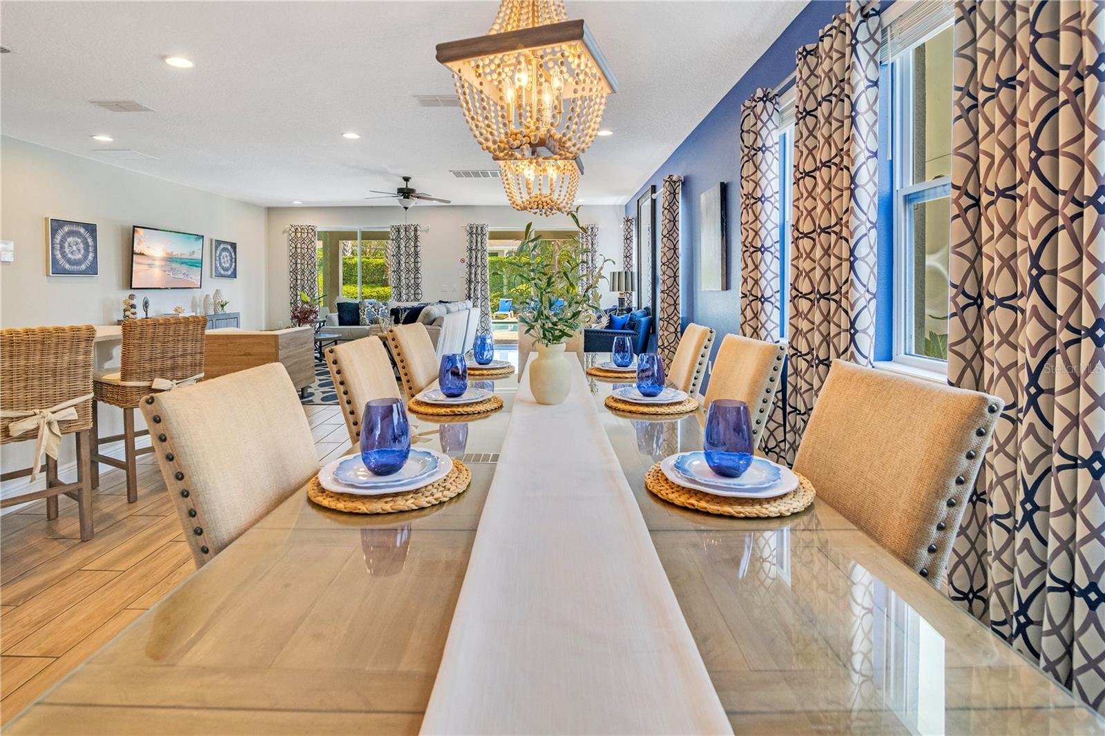 Image 10 of 61 For 7647 Fairfax Drive