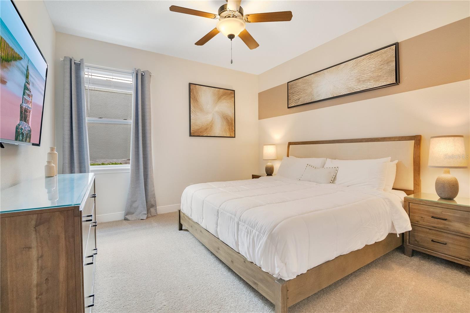 Image 45 of 61 For 7647 Fairfax Drive