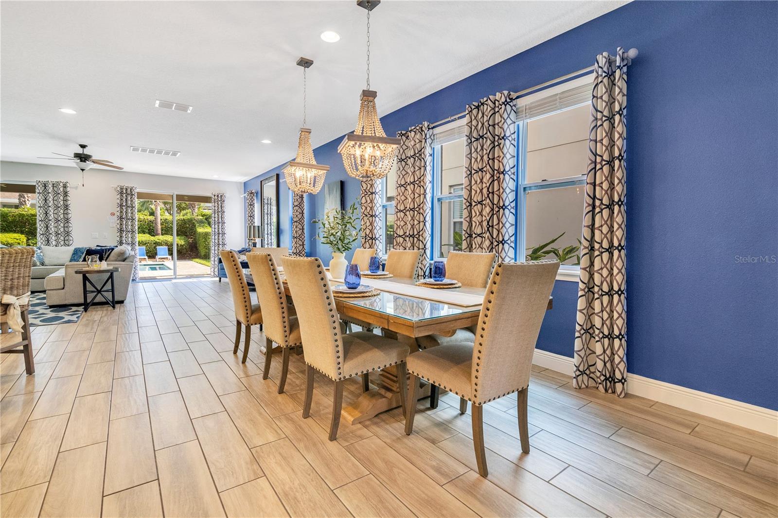 Image 9 of 61 For 7647 Fairfax Drive