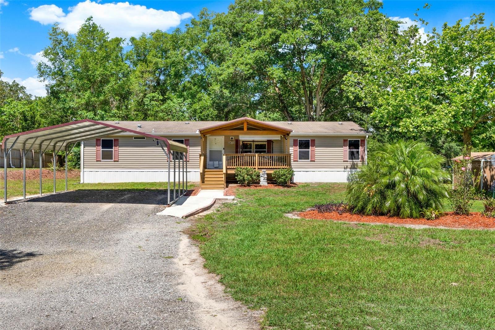 Image 4 of 51 For 34711 Barry Lane