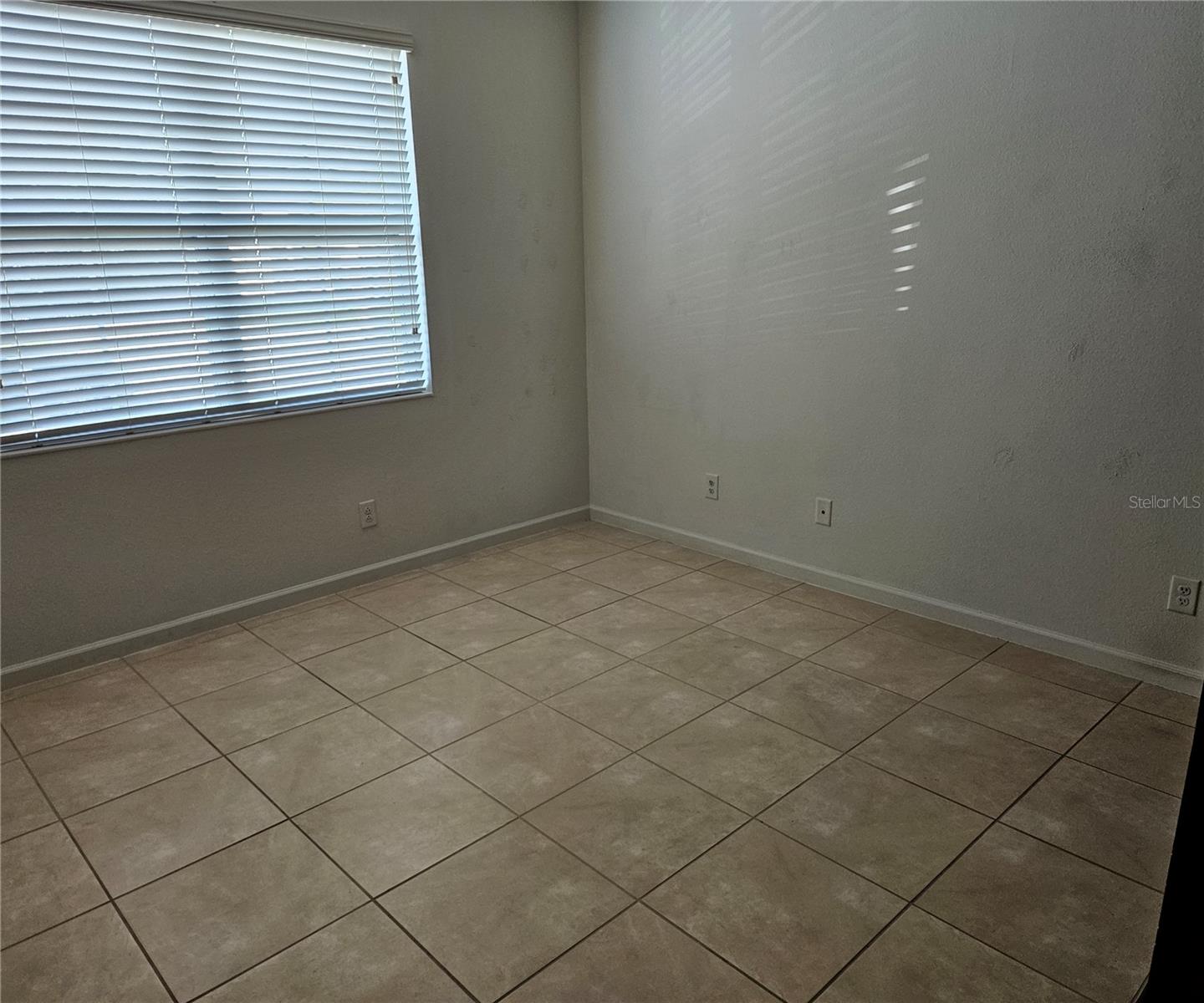 Image 10 of 19 For 3265 Stratton Circle