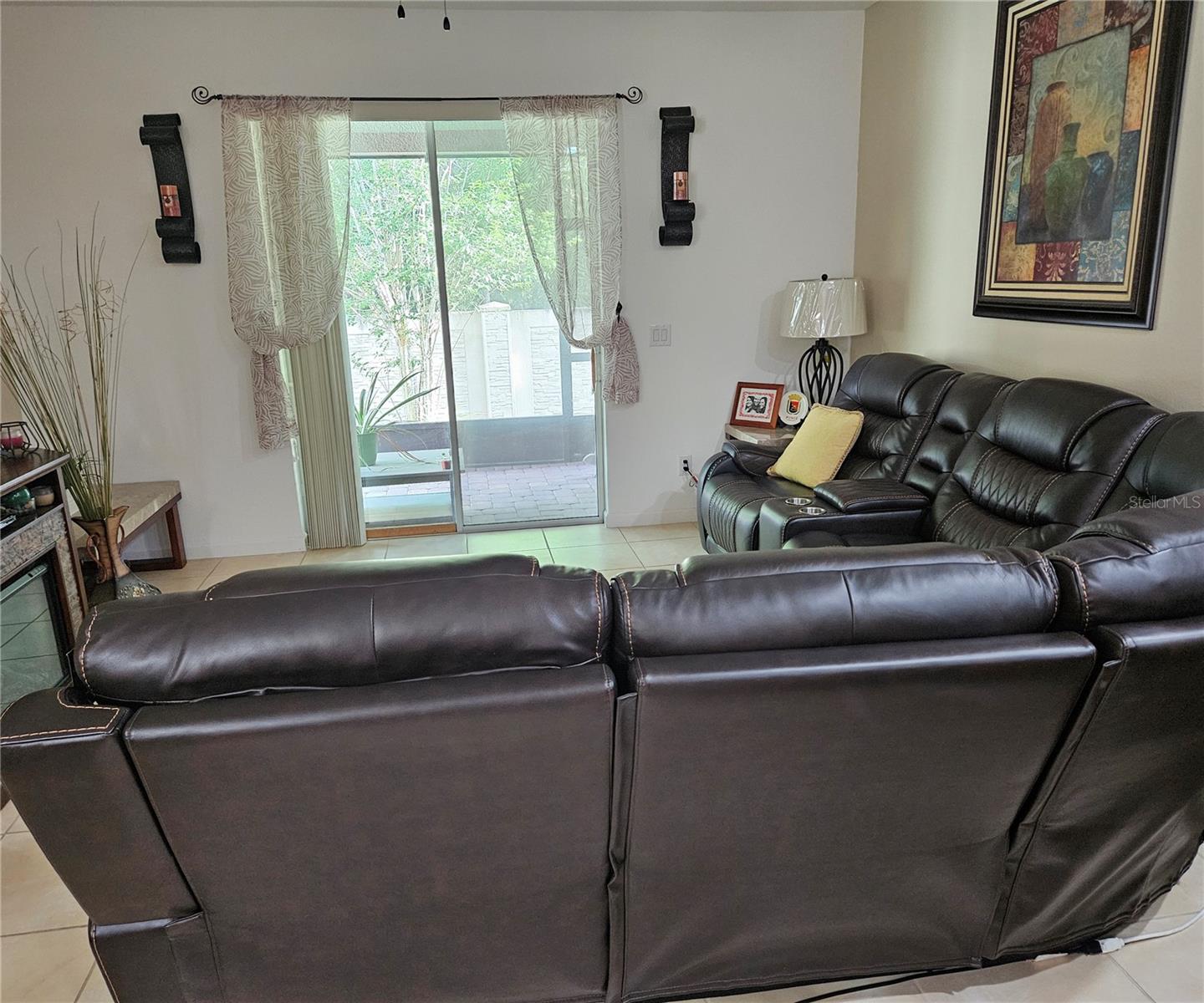 Image 8 of 19 For 3265 Stratton Circle