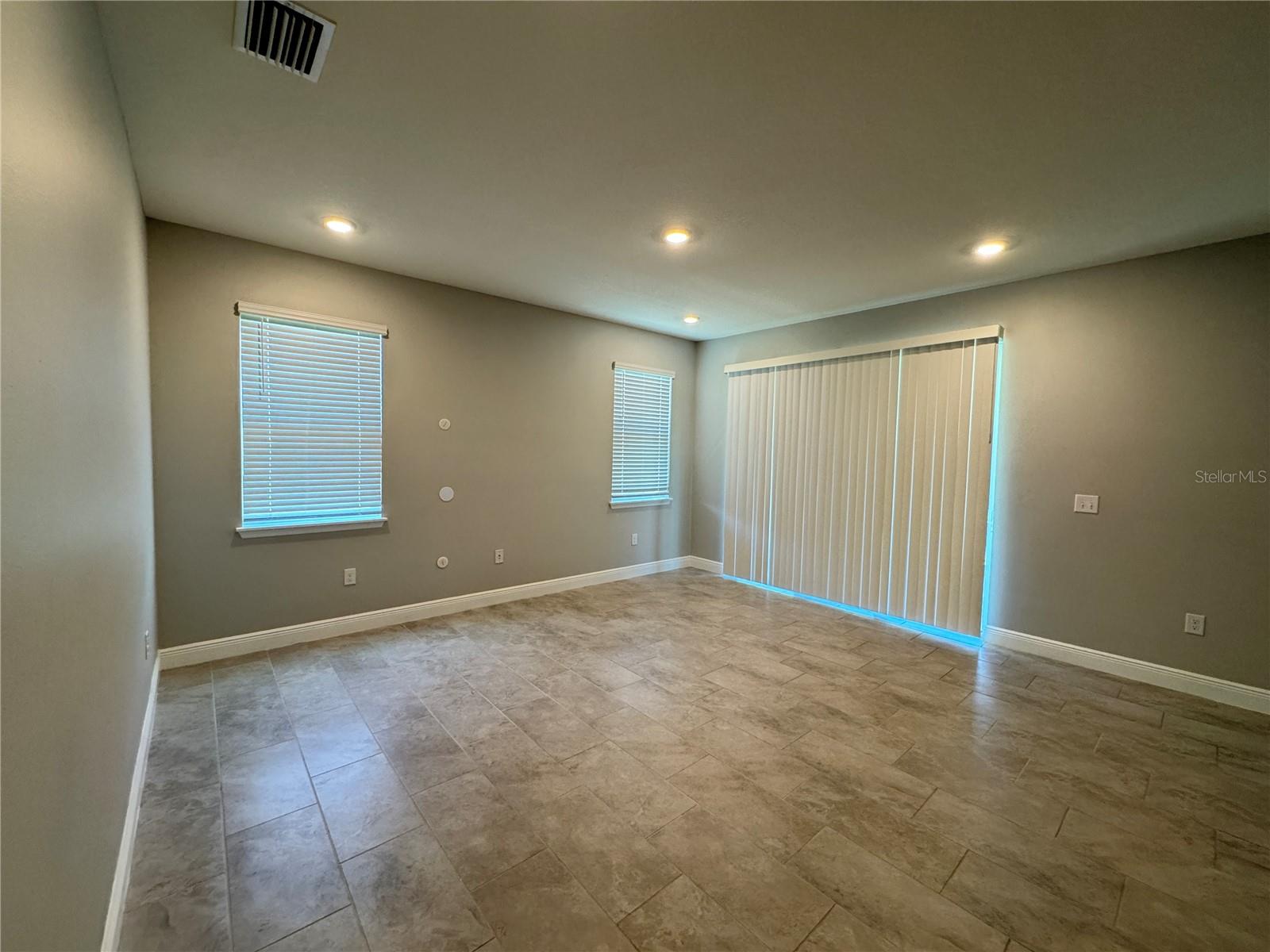 Image 17 of 63 For 1381 Bering Road