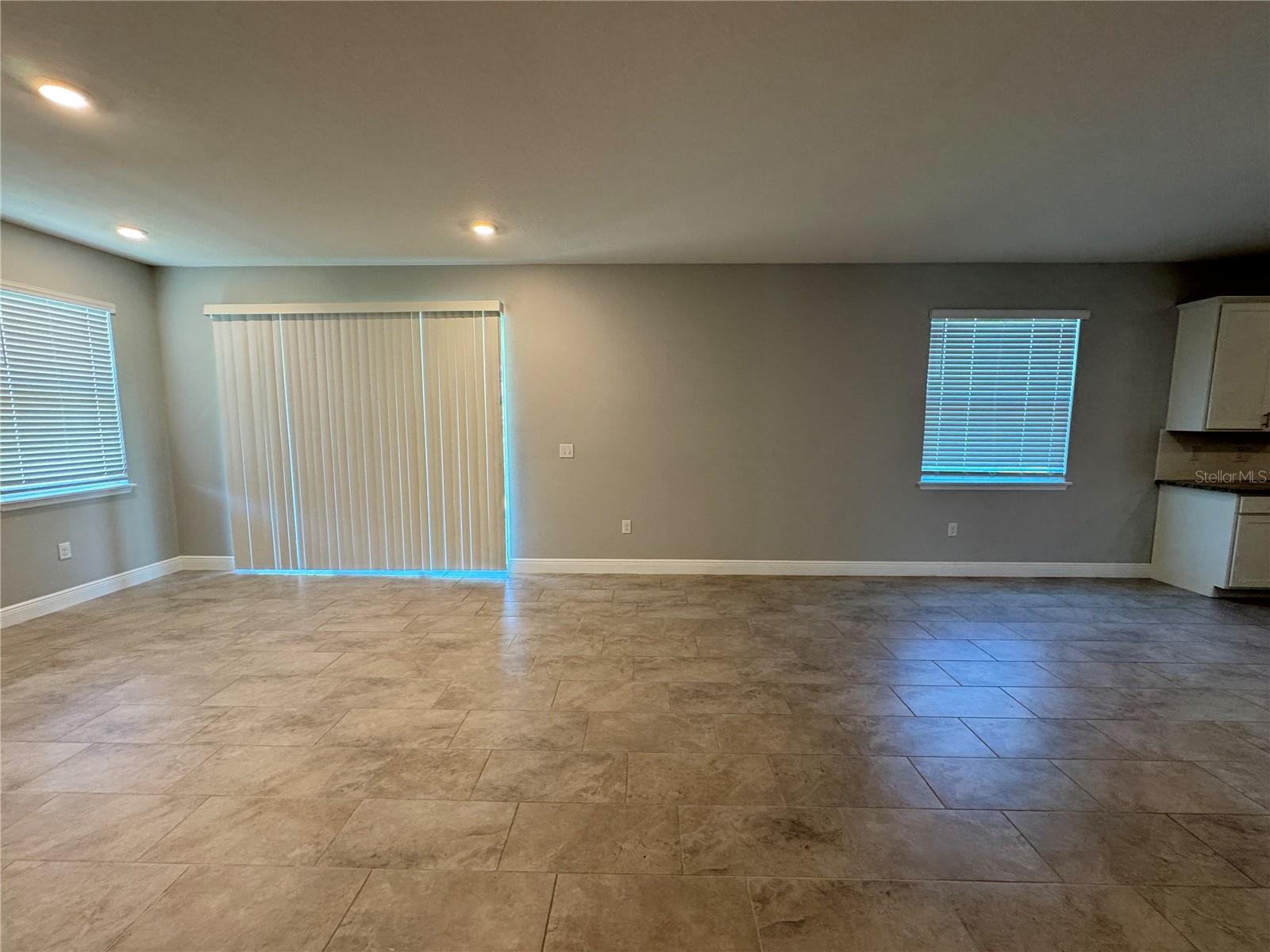 Image 18 of 63 For 1381 Bering Road