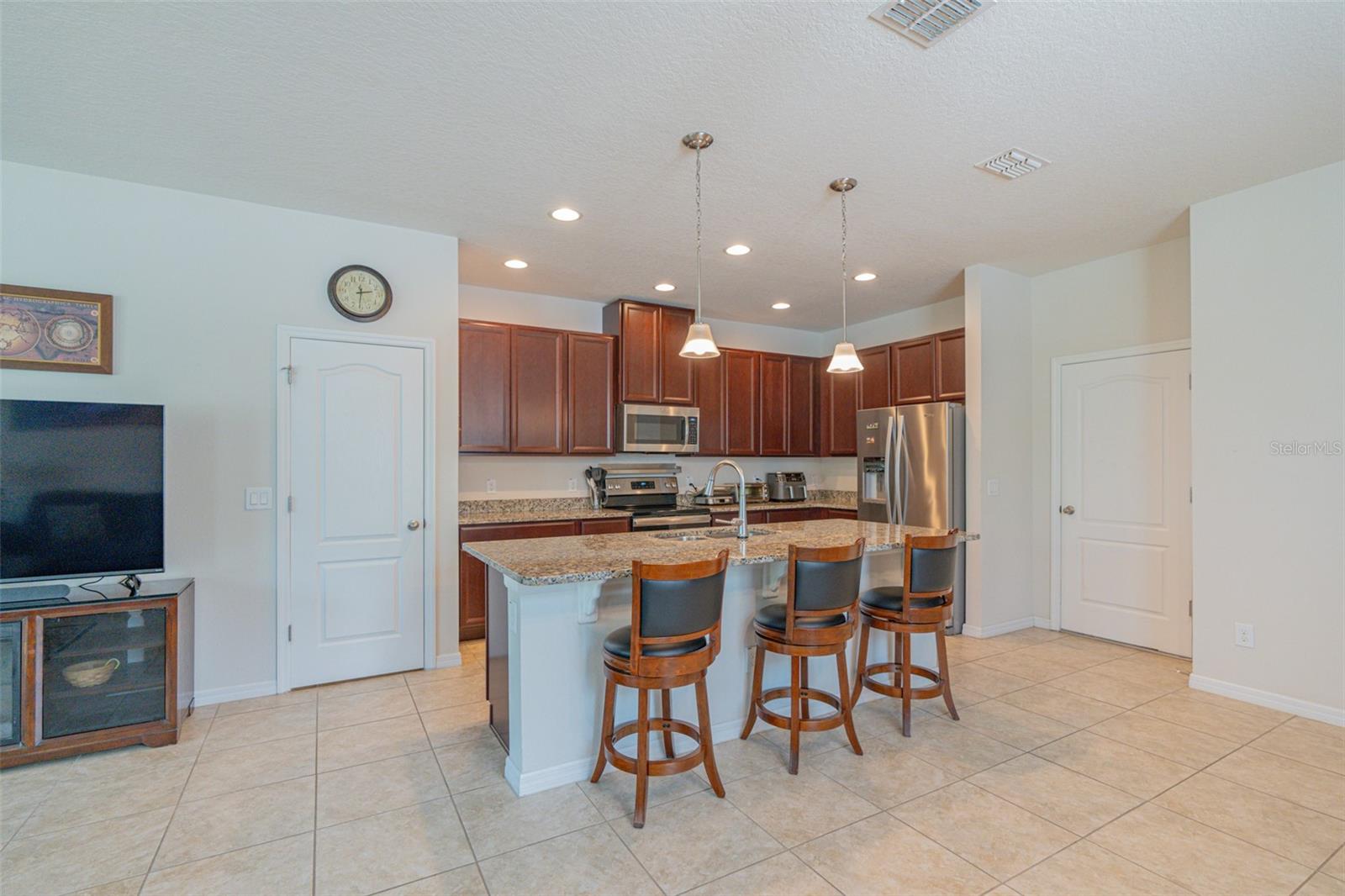 Image 13 of 37 For 87 Delacorte Way