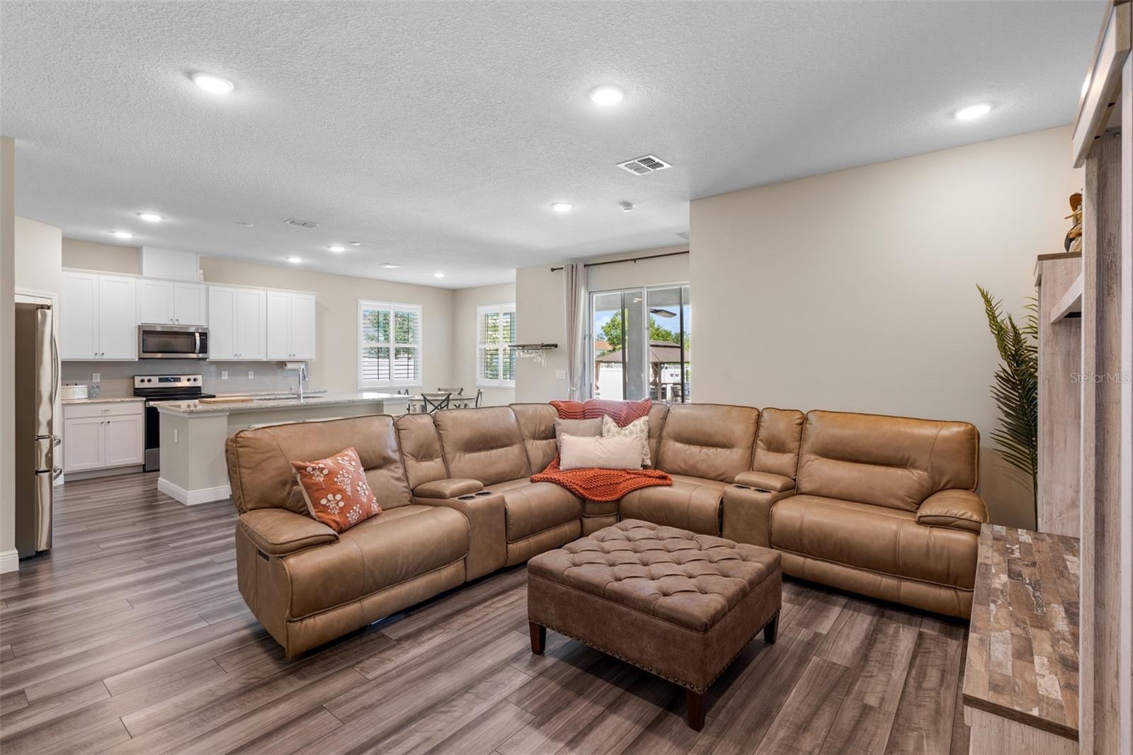 Image 10 of 57 For 4811 108th Place Road