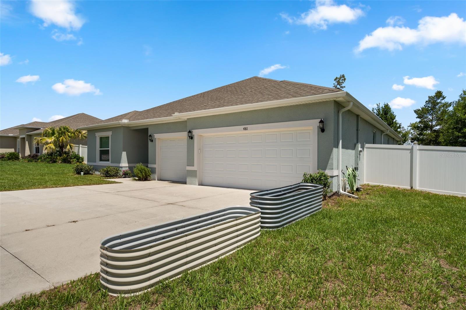 Image 3 of 57 For 4811 108th Place Road