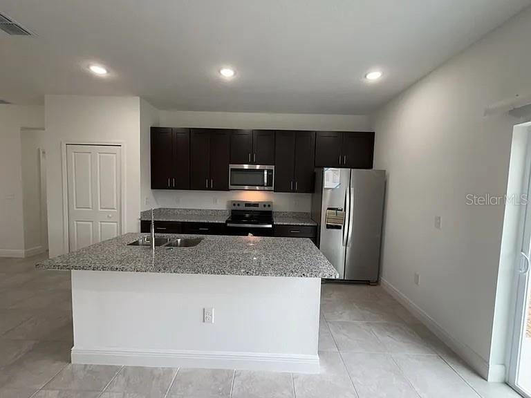 Image 4 of 21 For 1914 Alhambra Drive