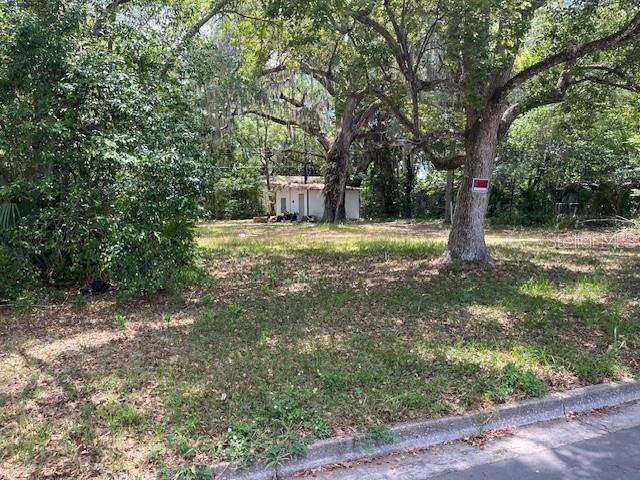 Image 4 of 4 For 2435 Laurel Avenue