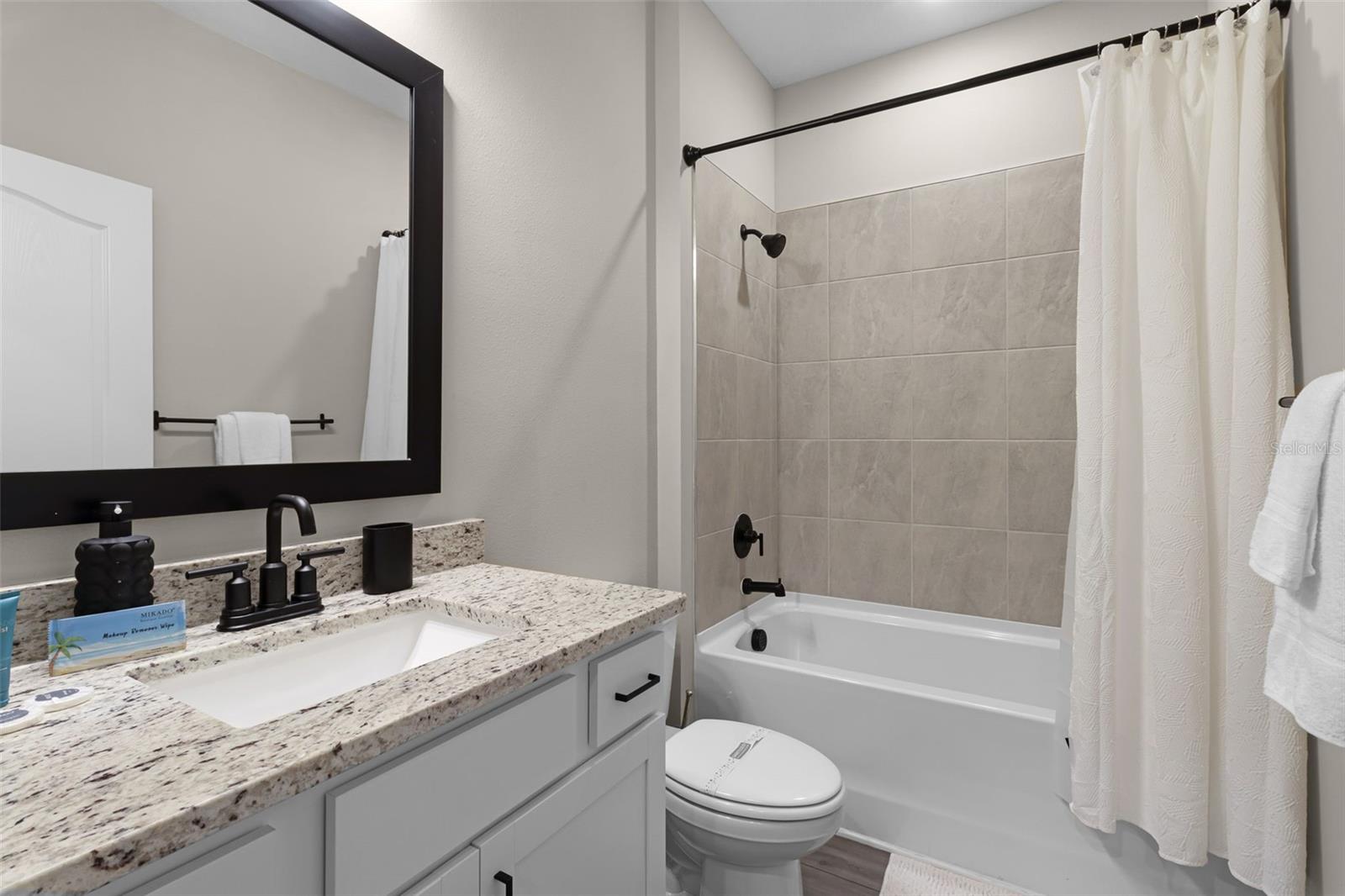 Image 29 of 71 For 7745 Somersworth Drive