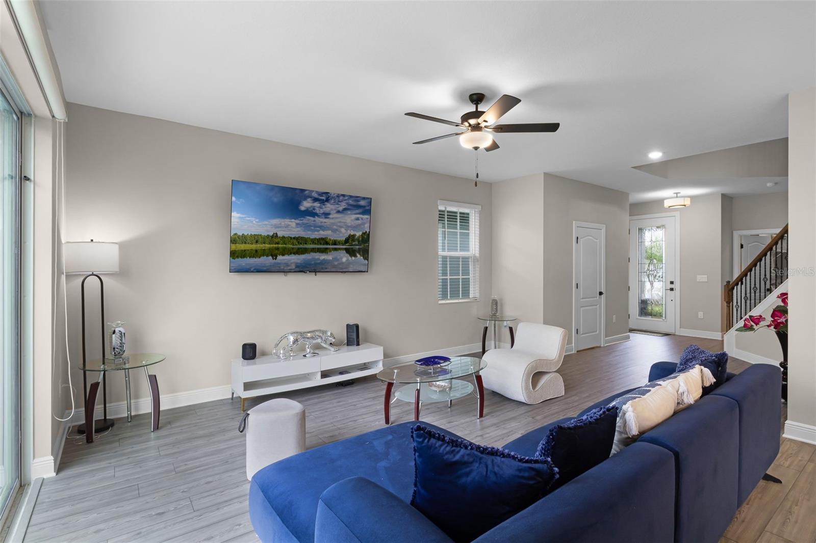 Image 8 of 71 For 7745 Somersworth Drive