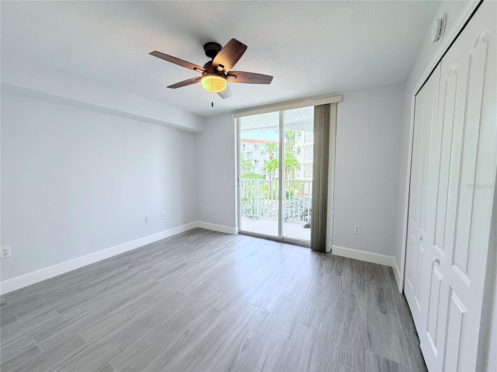 Image 27 of 68 For 8922 Laguna Lane 201
