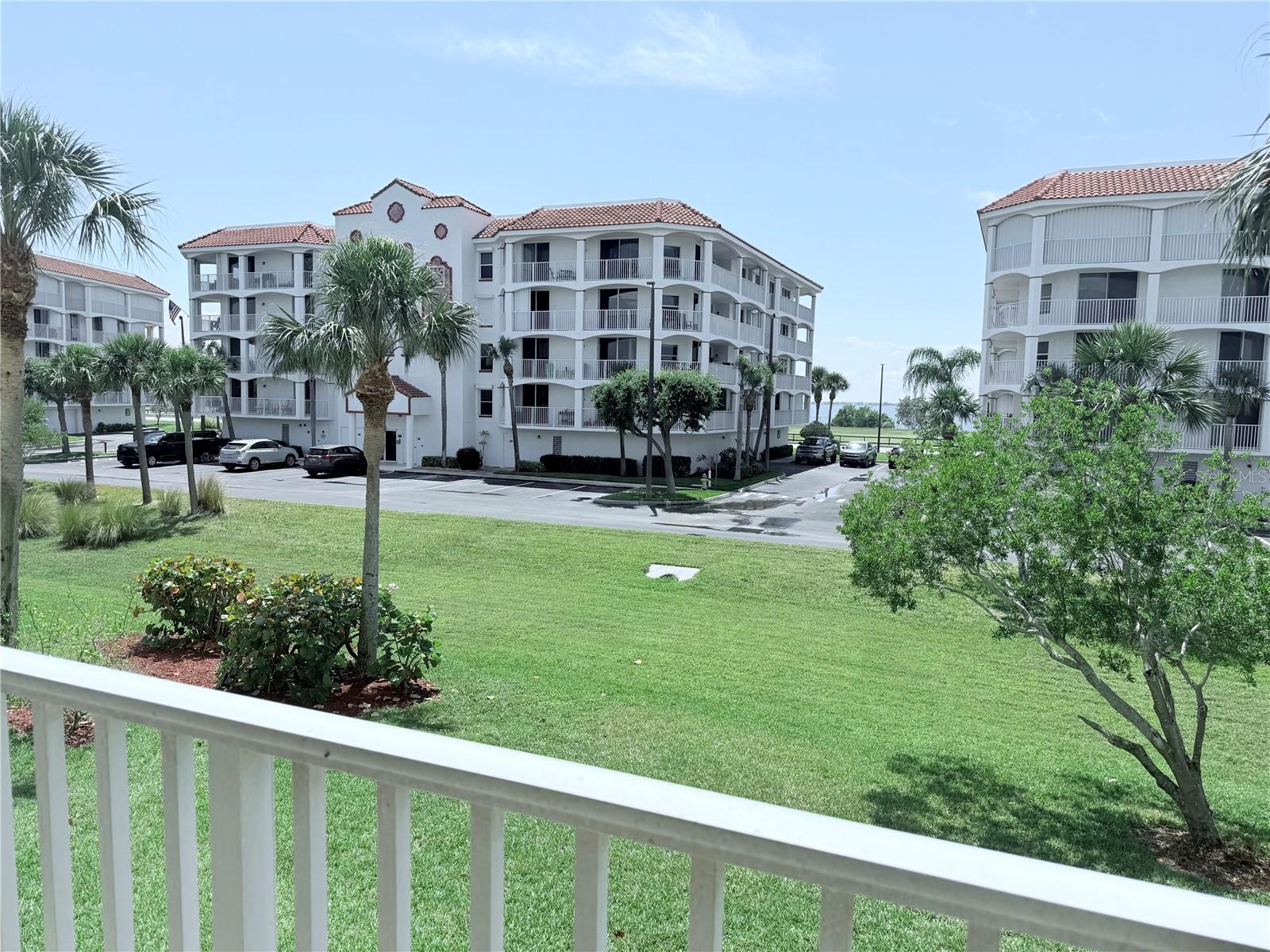Image 43 of 68 For 8922 Laguna Lane 201