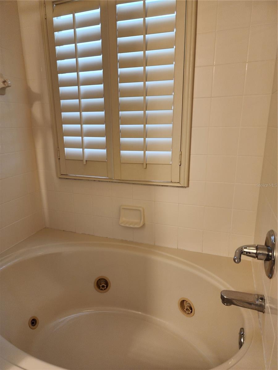 Image 46 of 76 For 3500 Calabria Avenue