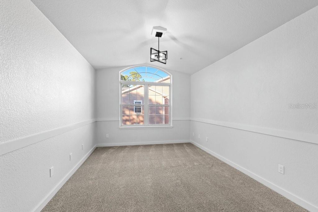 Image 19 of 34 For 13810 Sutton Park Drive N 1139