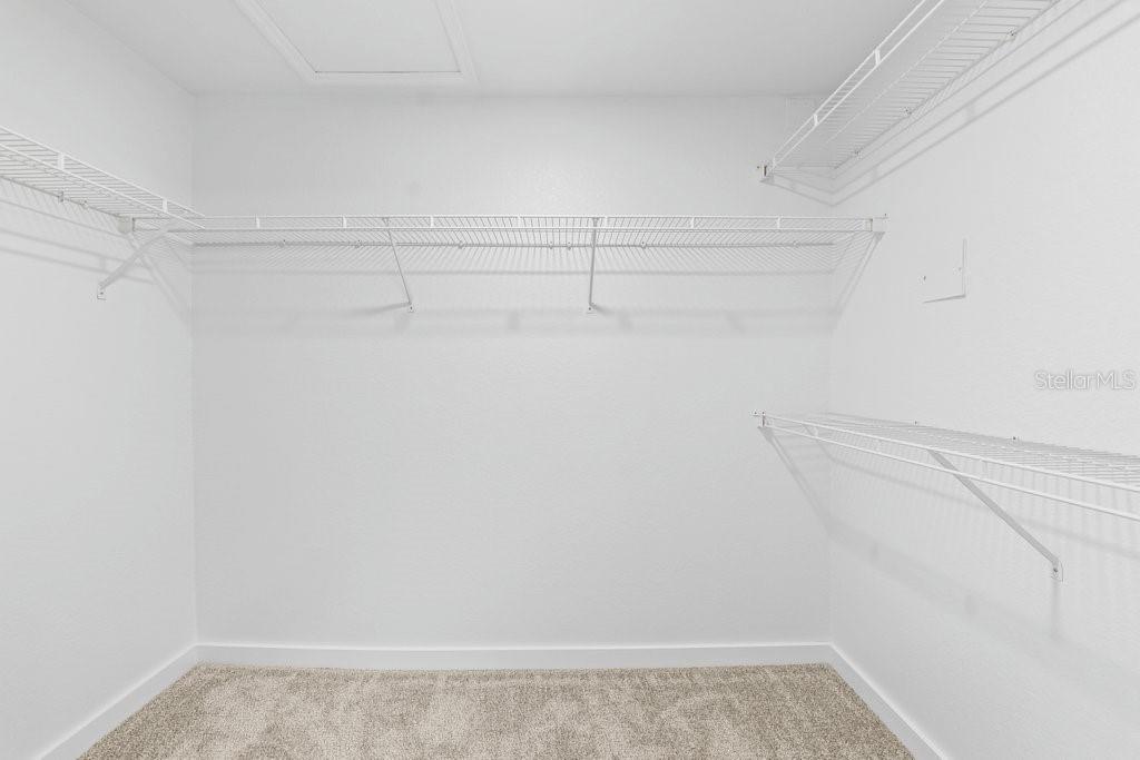 Image 25 of 34 For 13810 Sutton Park Drive N 1139