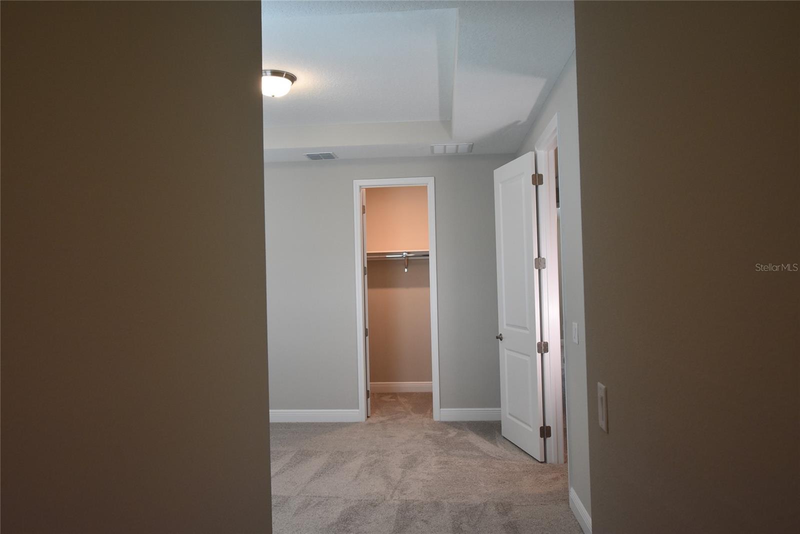 Image 21 of 27 For 7067 Carrickbend Lane