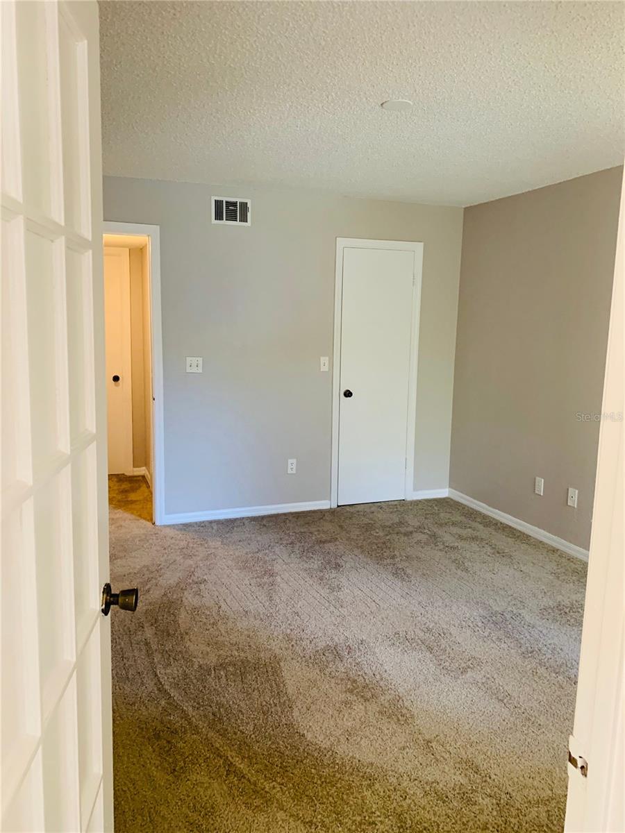 Image 9 of 21 For 4572 Commander Drive 1226