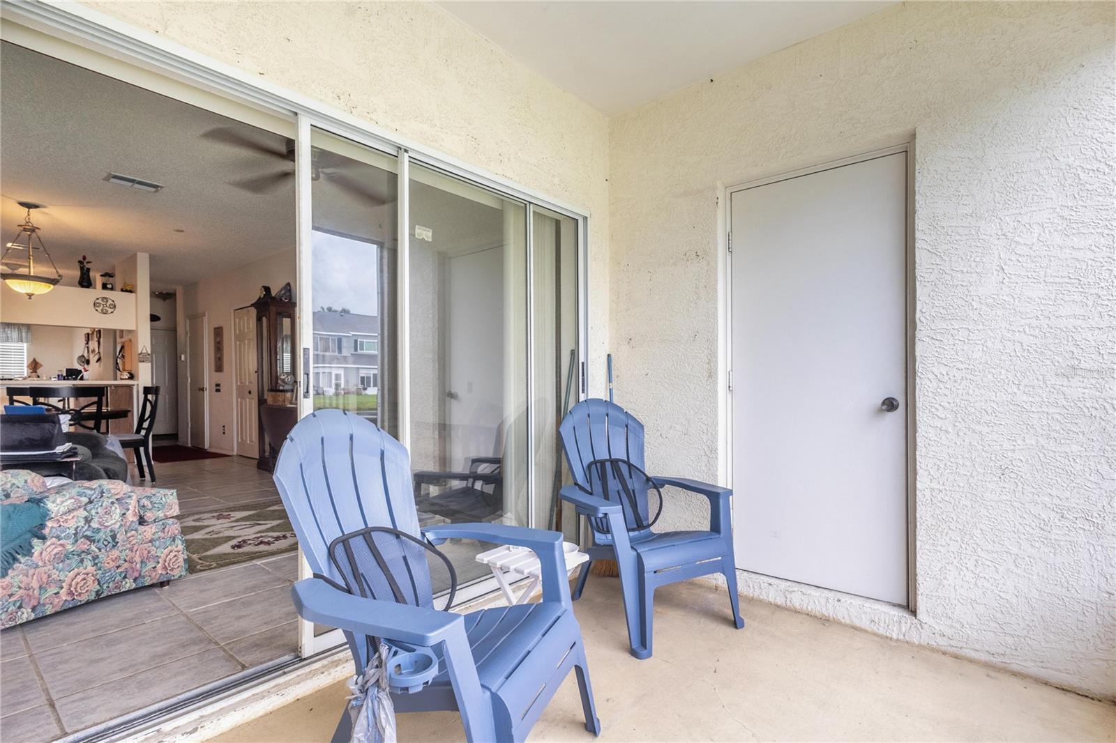 Image 12 of 14 For 232 Countryside Key Boulevard