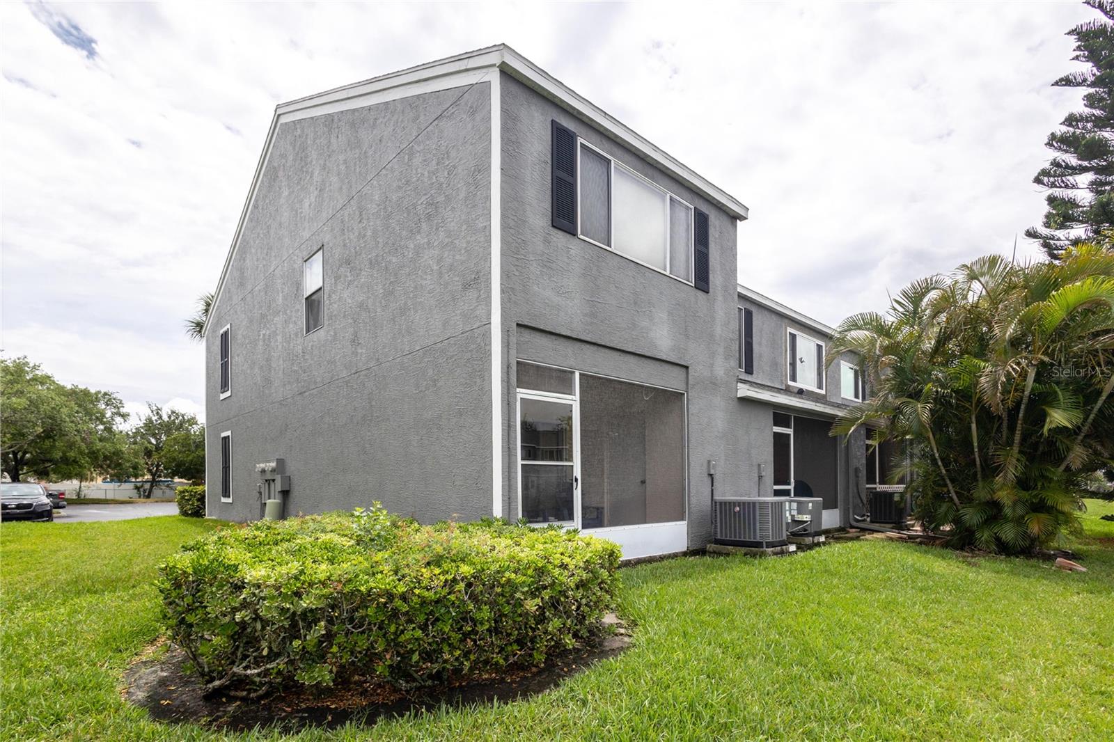 Image 3 of 14 For 232 Countryside Key Boulevard