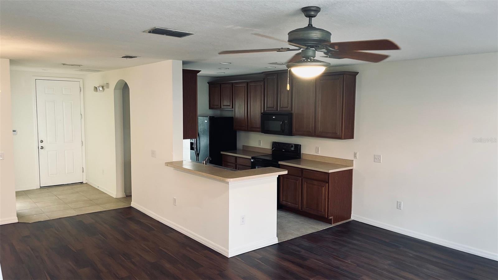 Image 3 of 23 For 3166 Riachuelo Lane
