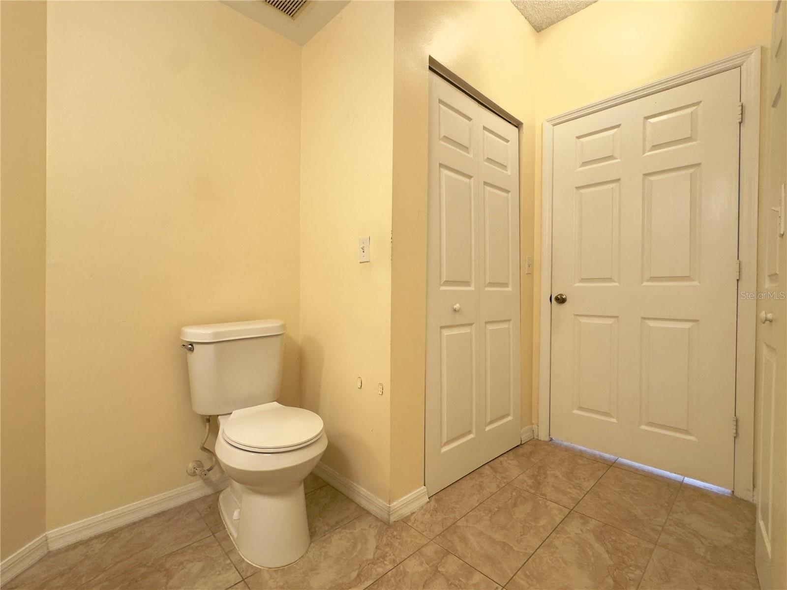 Image 10 of 20 For 10855 Windsor Walk Drive 5101