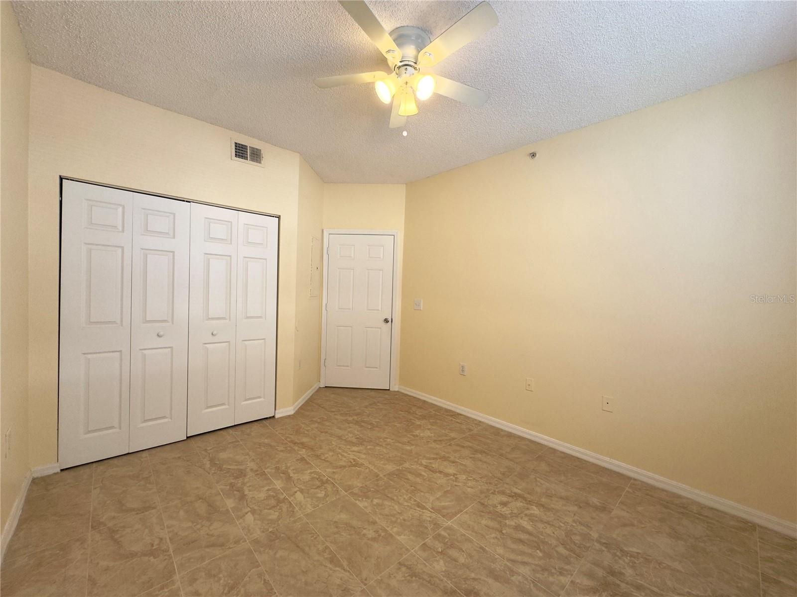 Image 17 of 20 For 10855 Windsor Walk Drive 5101