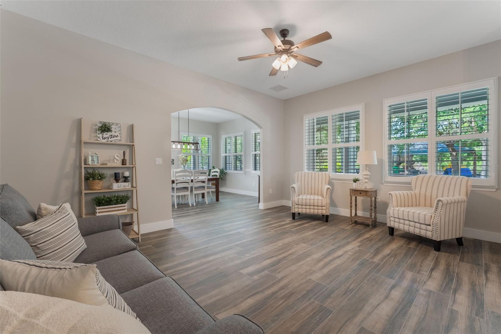 Image 11 of 74 For 10100 Loblolly Pine Circle