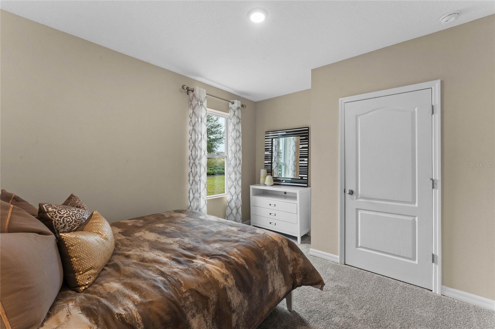 Image 29 of 37 For 3445 Briarwood Grove Drive