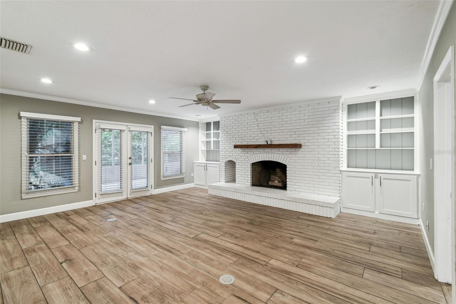 Image 12 of 35 For 3520 Westmoreland Drive