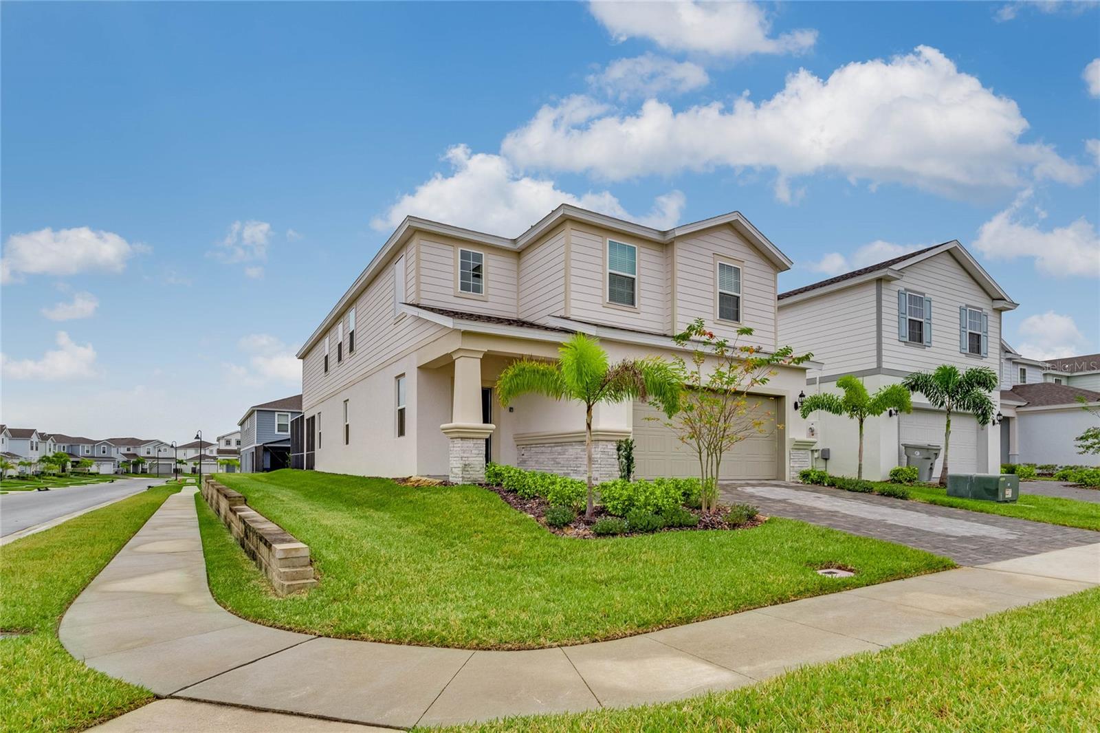 Image 2 of 54 For 1221 Aloha Boulevard
