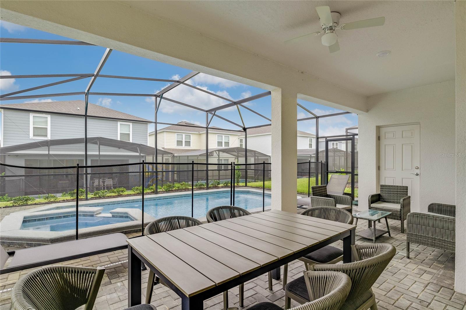 Image 33 of 54 For 1221 Aloha Boulevard