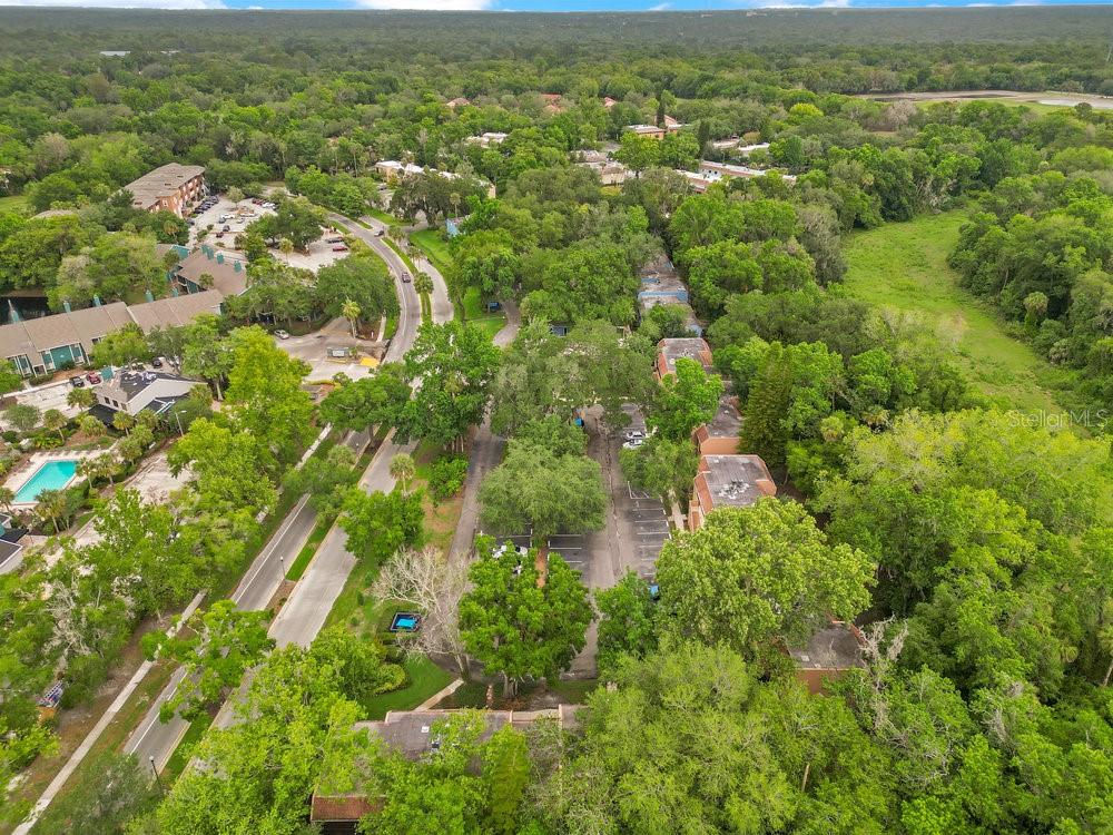 Image 18 of 20 For 419 Sheoah Boulevard 27