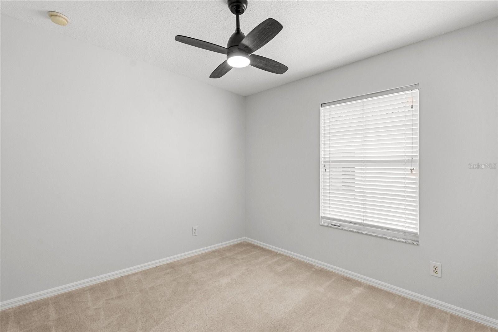 Image 11 of 27 For 938 Pawstand Road