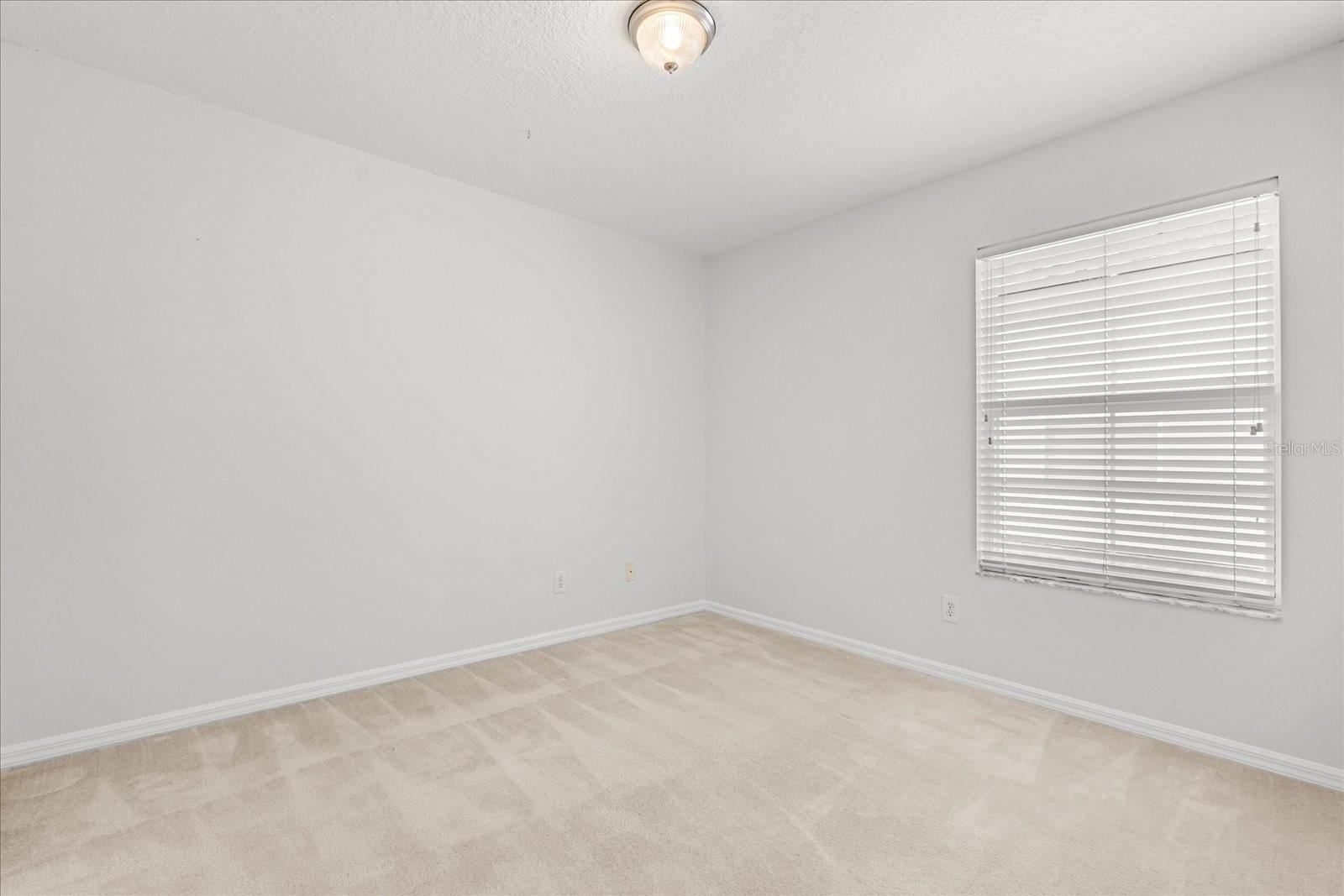 Image 8 of 27 For 938 Pawstand Road