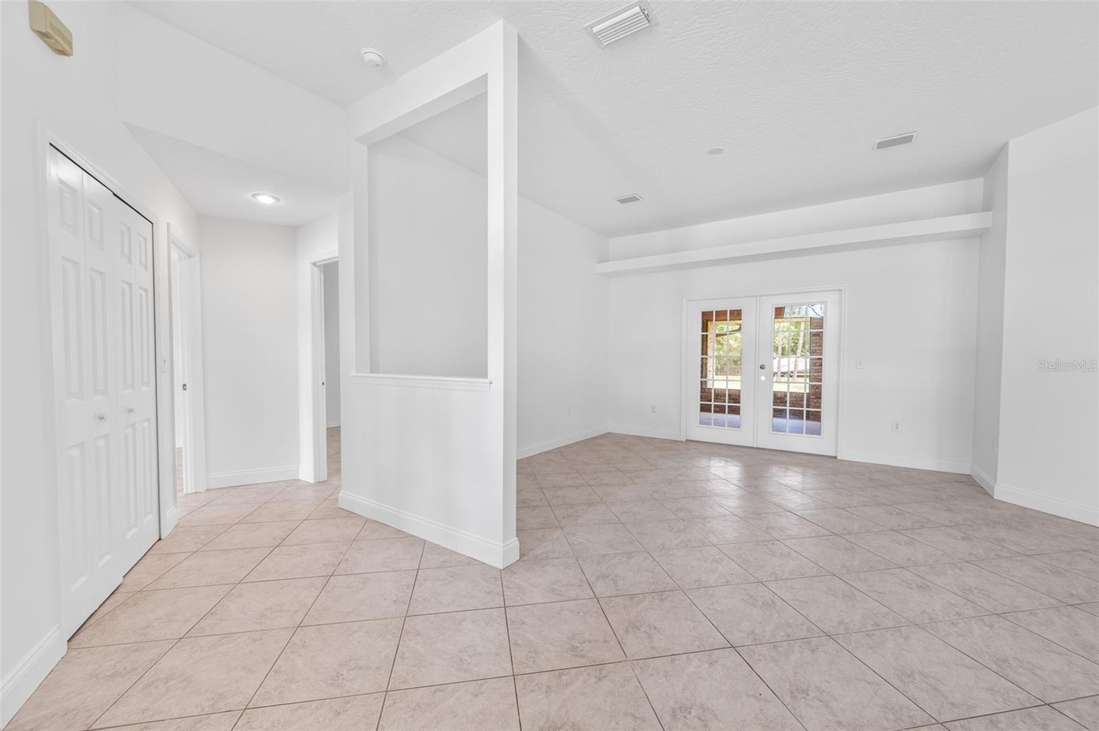 Image 12 of 39 For 4206 Hield Road Nw