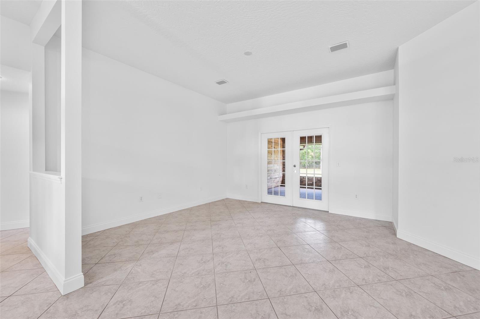 Image 13 of 39 For 4206 Hield Road Nw