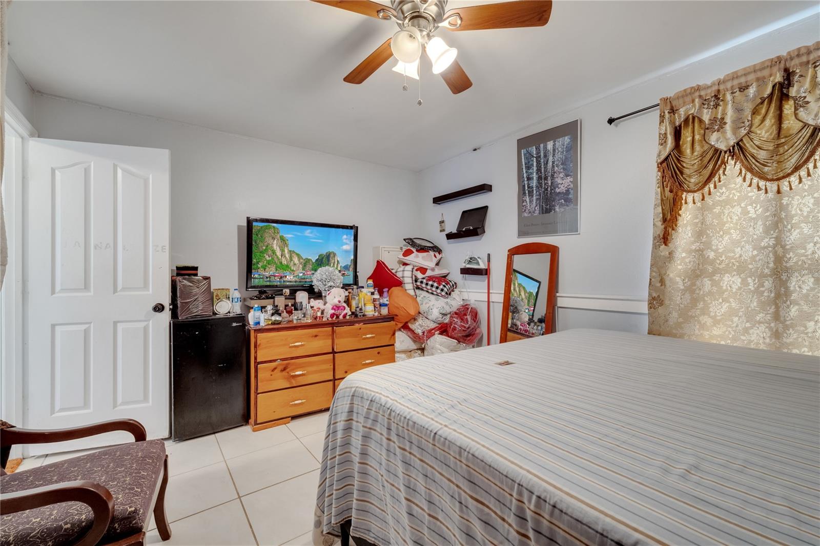 Image 12 of 20 For 6017 Brookhill Court