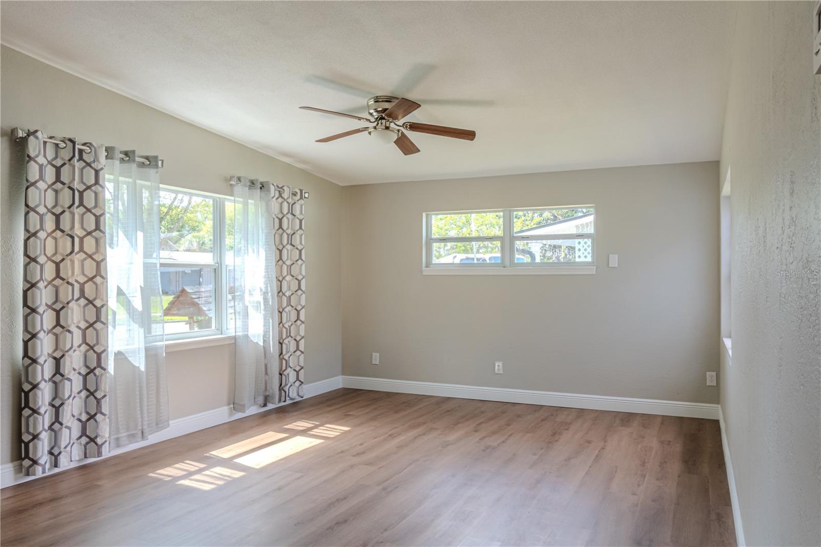 Image 8 of 33 For 6203 Candlewood Lane