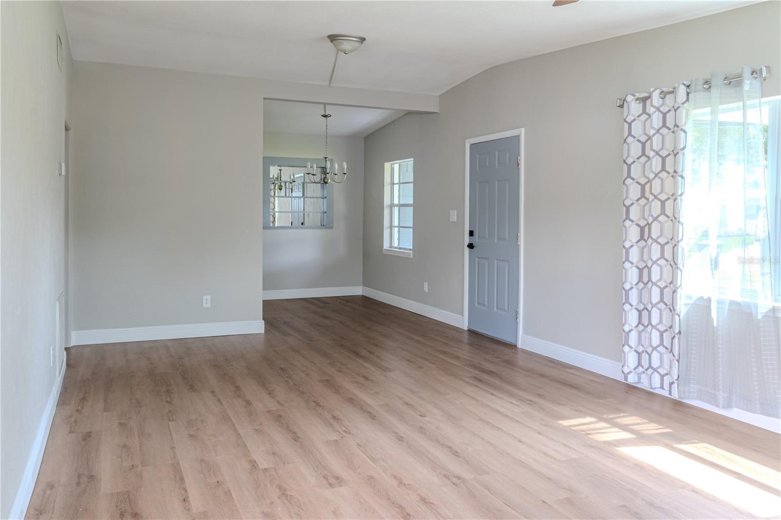 Image 9 of 33 For 6203 Candlewood Lane