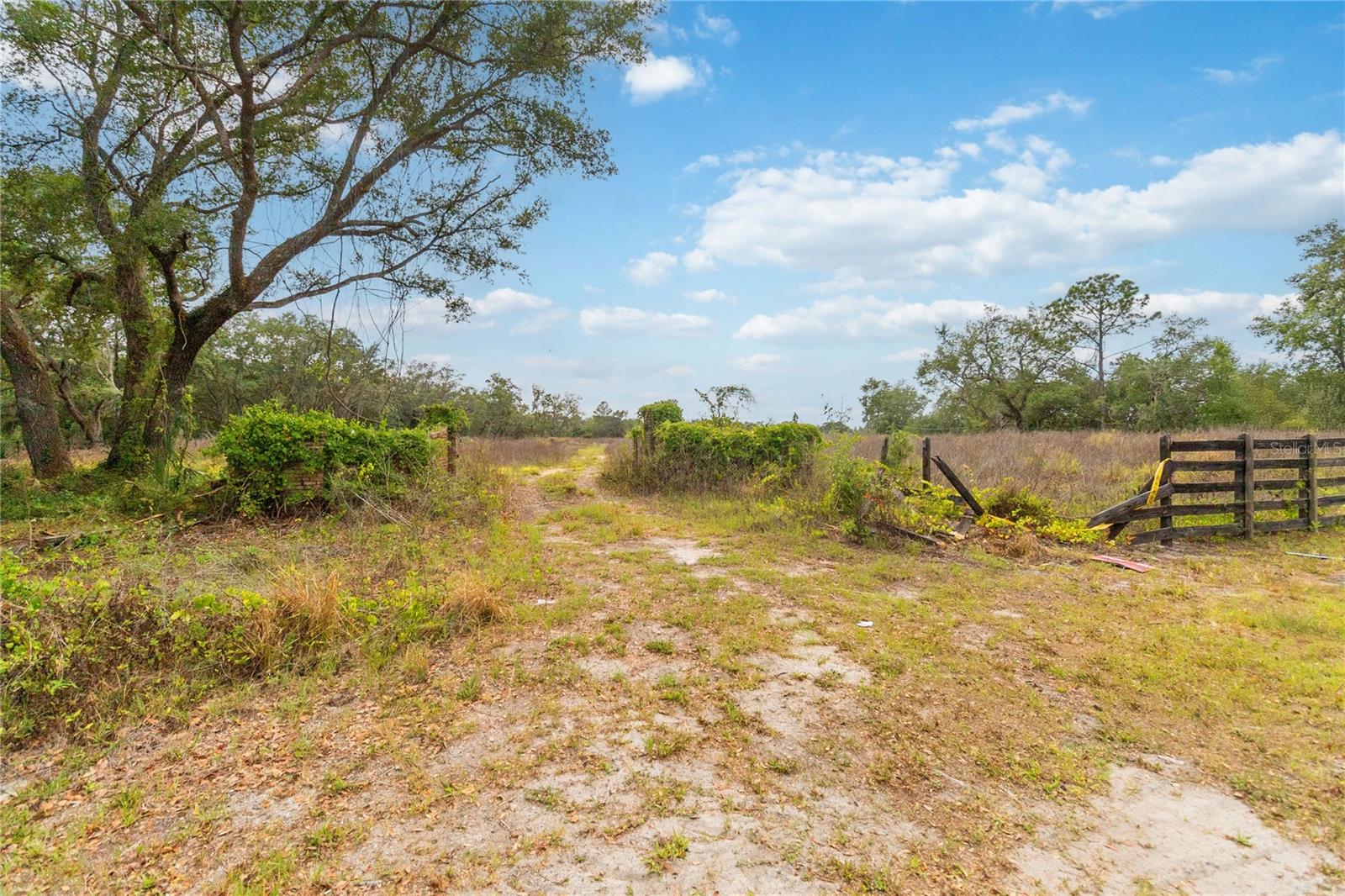 Image 12 of 14 For 4802 Chuluota Road