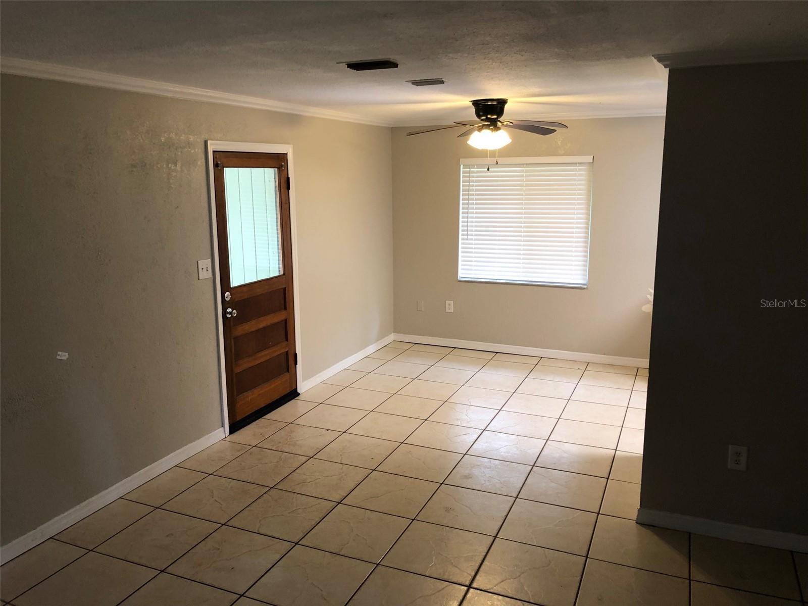 Image 4 of 11 For 1920 49th Drive