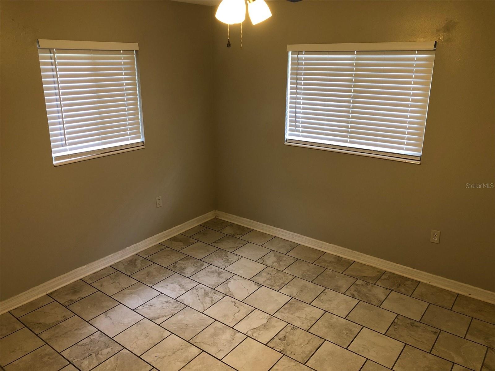Image 7 of 11 For 1920 49th Drive