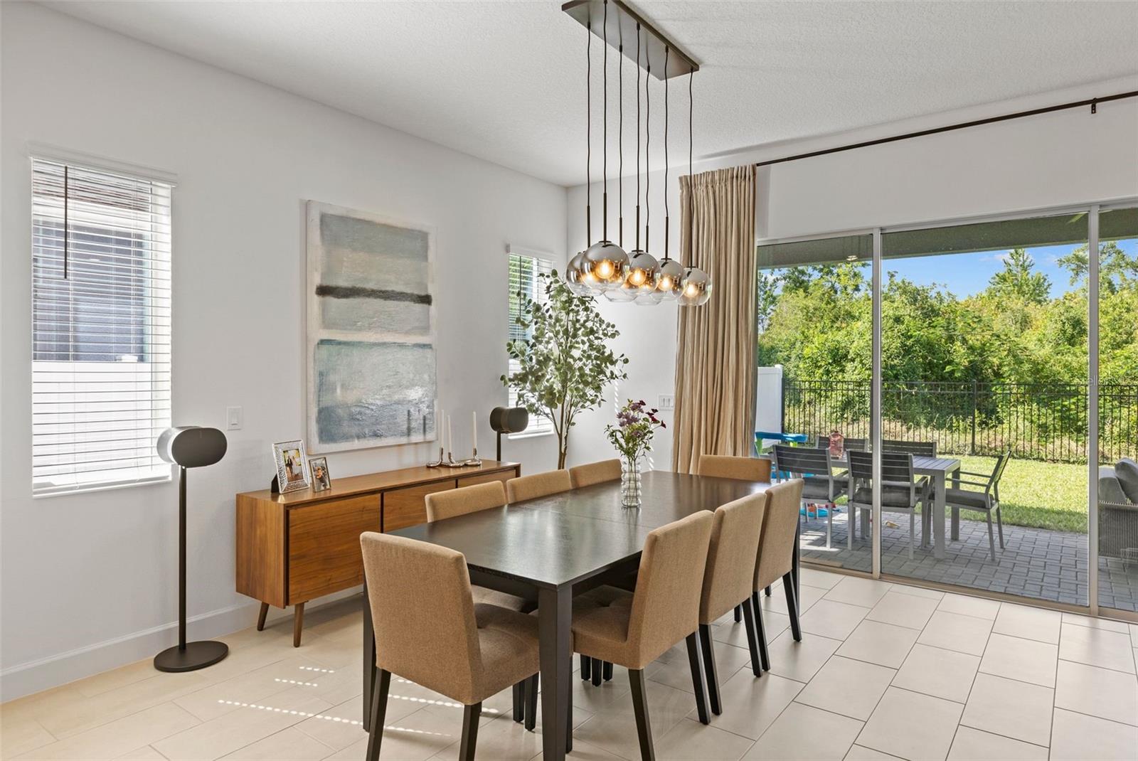 Image 10 of 37 For 14189 Larkspur Lake Drive