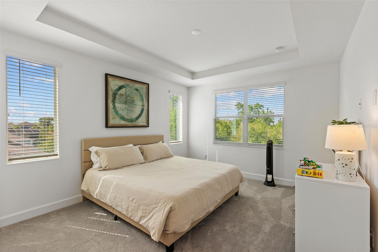 Image 22 of 37 For 14189 Larkspur Lake Drive