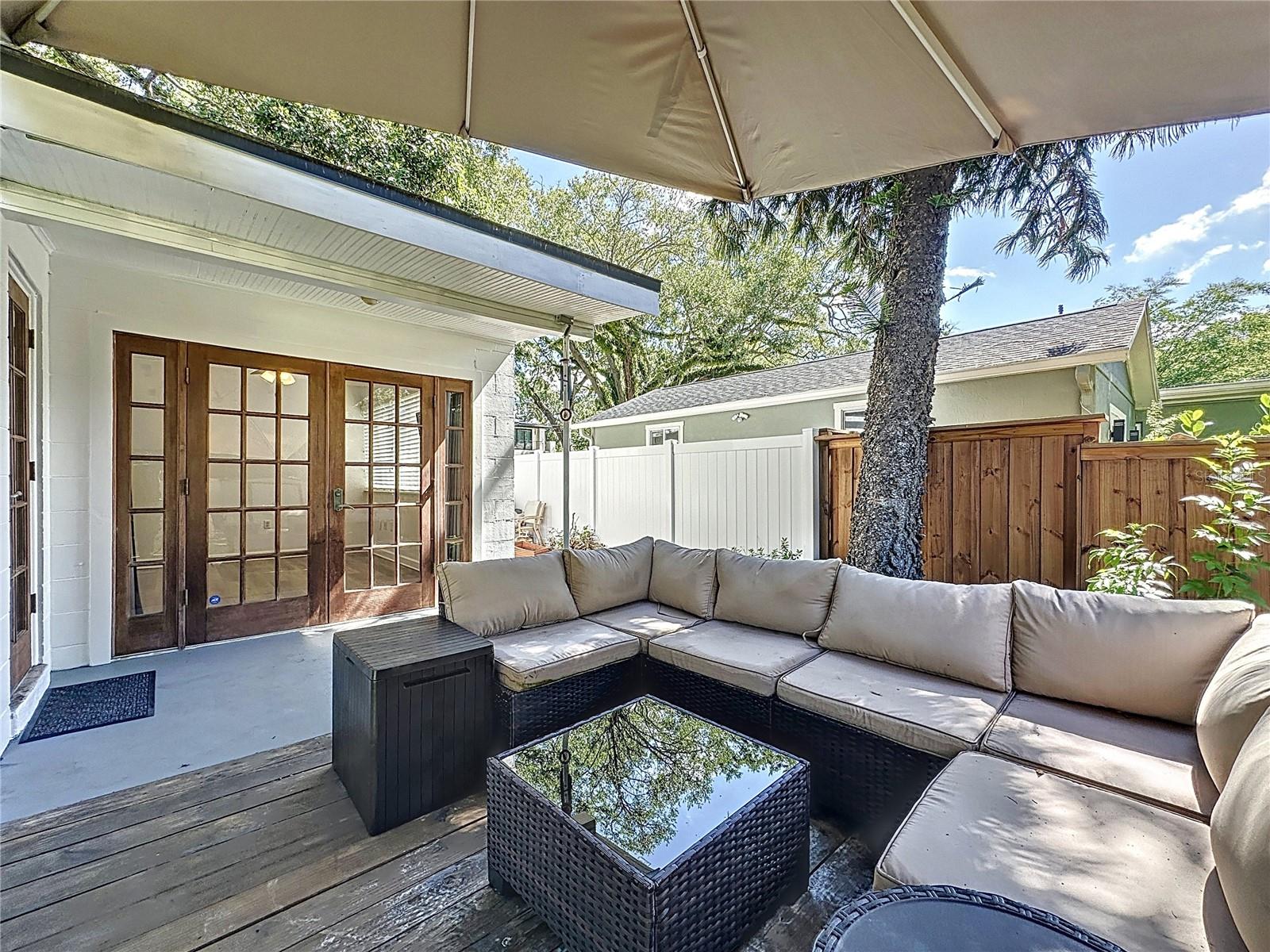 Image 39 of 49 For 2114 Mount Vernon Street