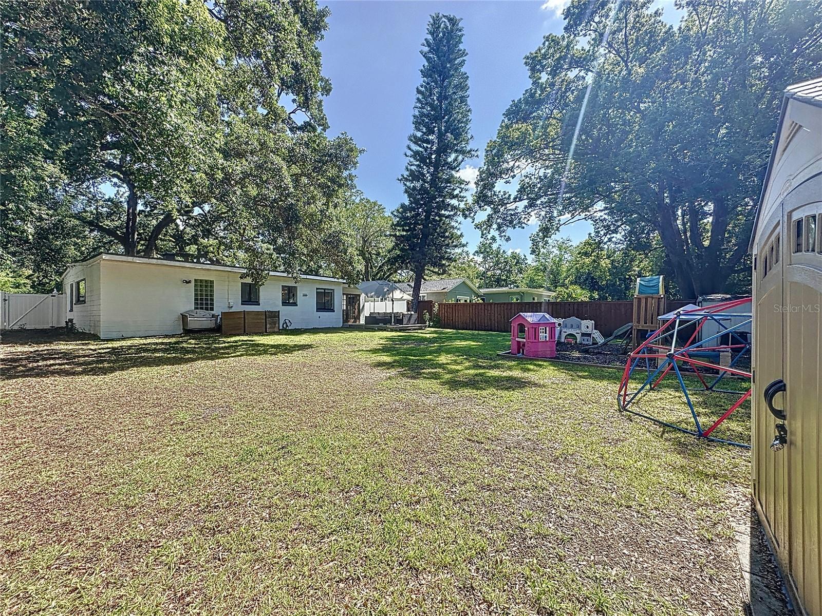 Image 43 of 49 For 2114 Mount Vernon Street